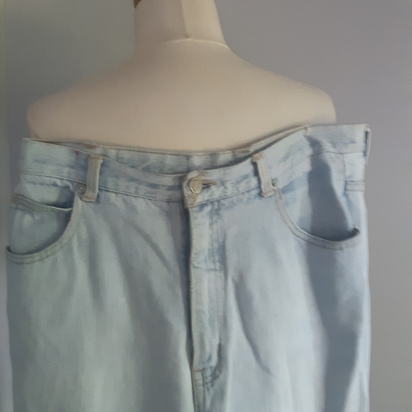 90s Vintage Jordache Light Blue Wash High-Waisted Jeans Size 15 - Picture 8 of 10